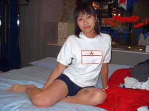 Adorable chinese college girl absolutely naked at home.